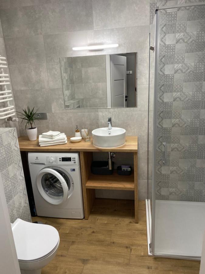 Apartament Bieszczadzkie Widoki Ustrzyki Dolne Exterior foto